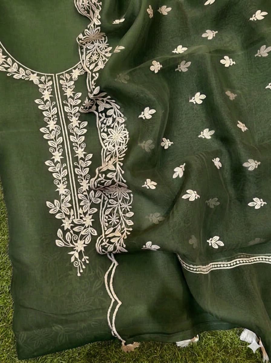 Organza silk embroidery Suits - Image 2
