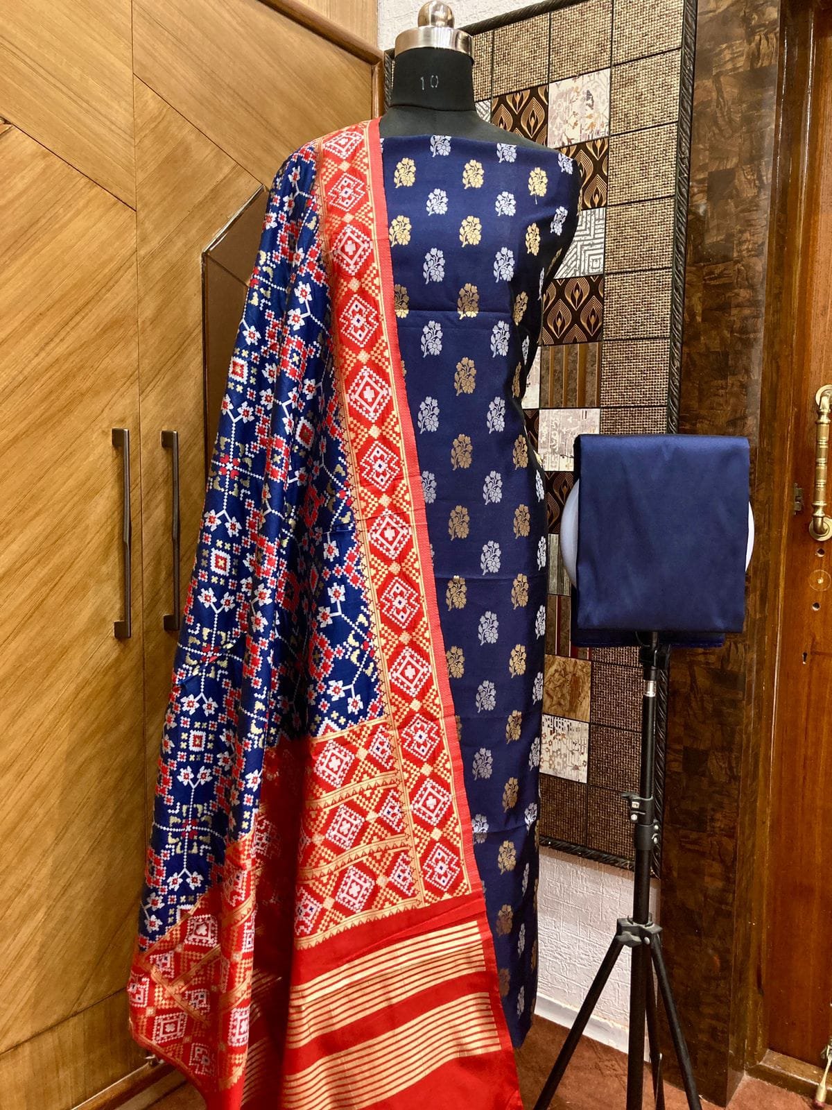 Banarasi Silk Suit - Image 2
